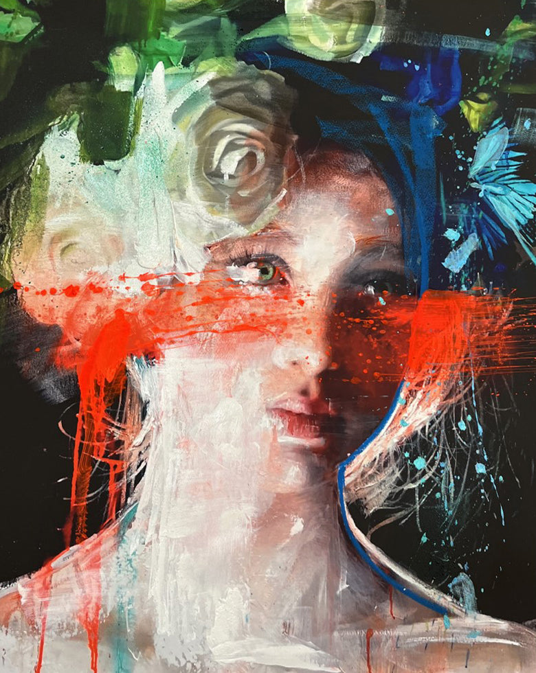Laura With White Roses  N°22/30