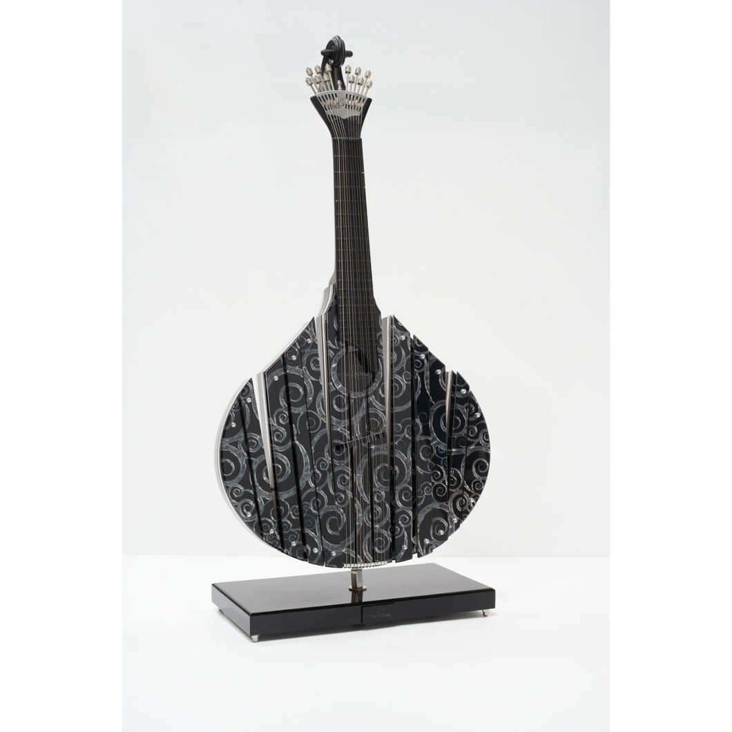 GUITARE FLEUR DE LOTUS ARABESQUE NOIR ET ARGENT
