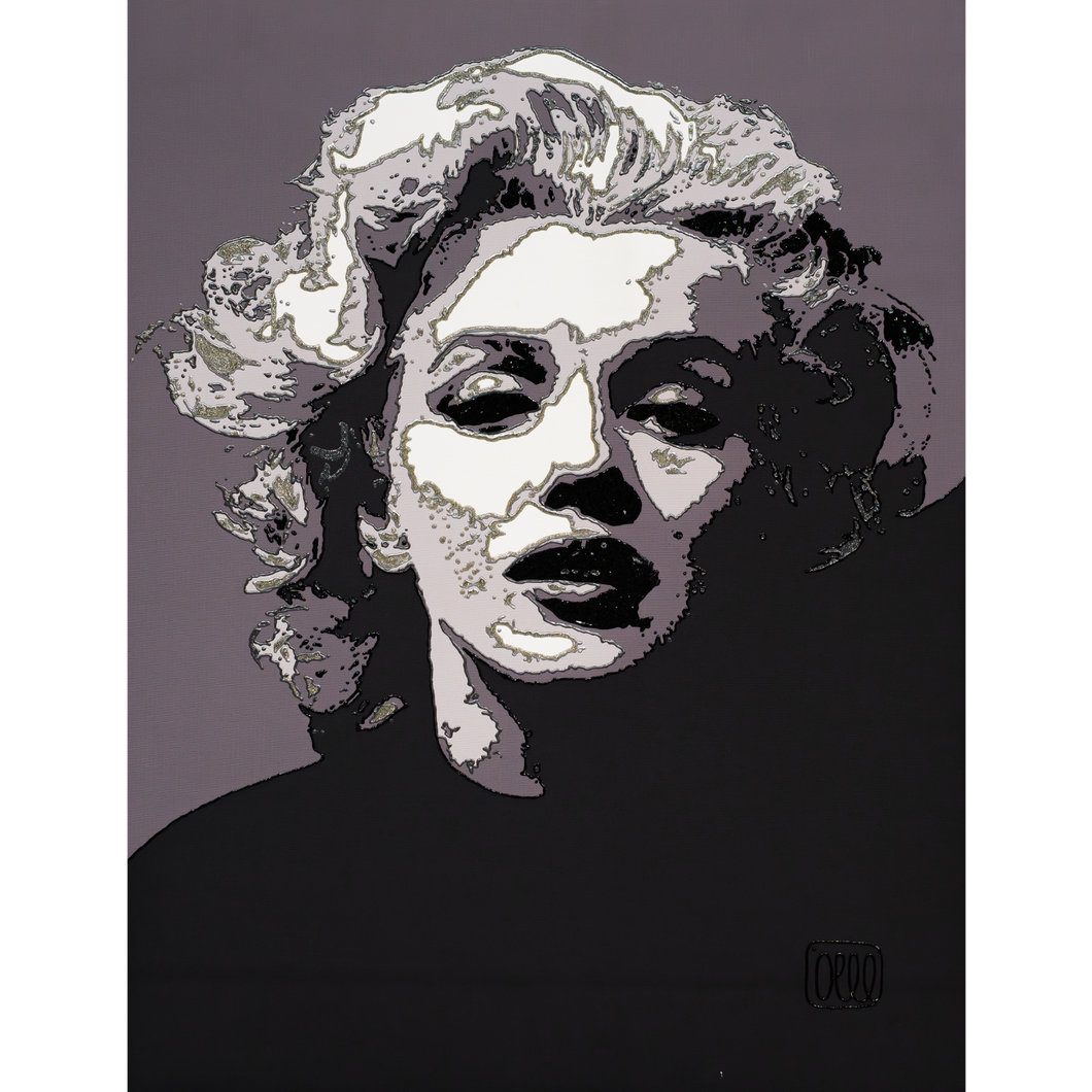 MARILYN BLACK AND WHITE
