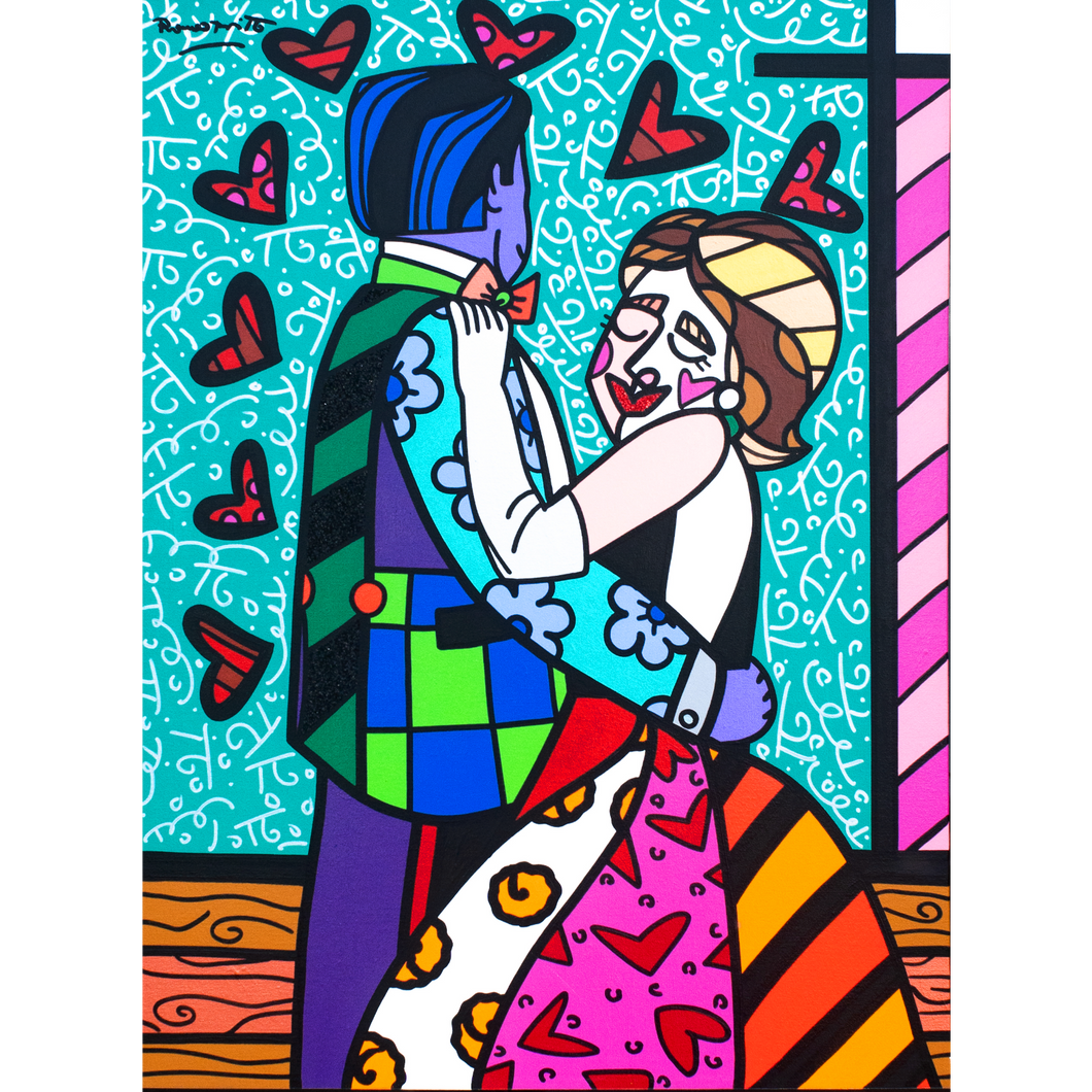 COUPLE DANCING